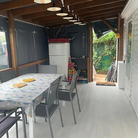 Kemp Mobil Avec Piscine Avec Acces Direct Dans 5 Etoiles Brétignolles-sur-Mer