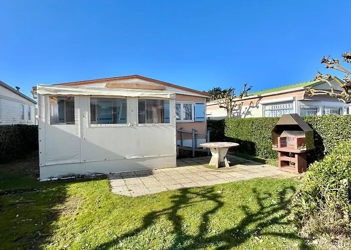 Kemp Mobil Avec Piscine Avec Acces Direct Dans 5 Etoiles Brétignolles-sur-Mer