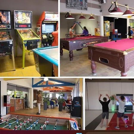 Mobil Avec Piscine Avec Acces Direct Dans 5 Etoiles Camping *