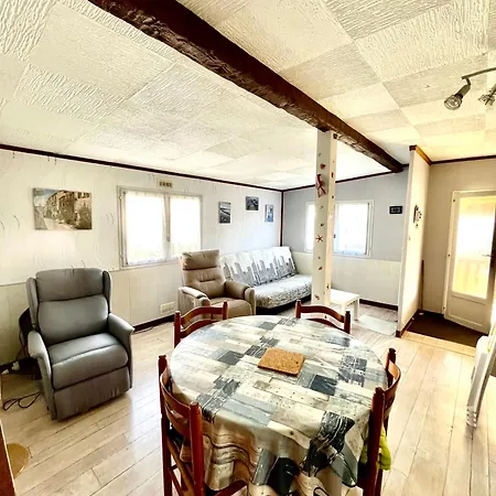 Mobil Avec Piscine Avec Acces Direct Dans 5 Etoiles Camping *