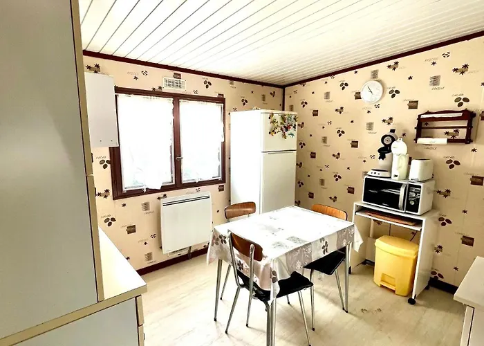 Mobil Avec Piscine Avec Acces Direct Dans 5 Etoiles Parque de Campismo *